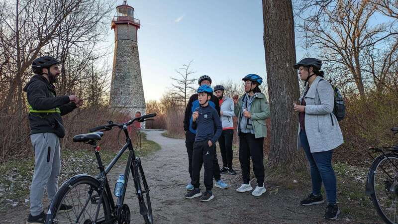 Toronto Islands: Morning or Twilight 3.5-Hour Bike Tour - Why the Toronto Islands are worth your time
