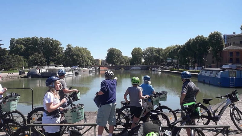 Toulouse E-Bike Tour - Into Toulouse’s medieval center