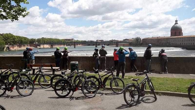 Toulouse E-Bike Tour - Along the Garonne and the canal banks