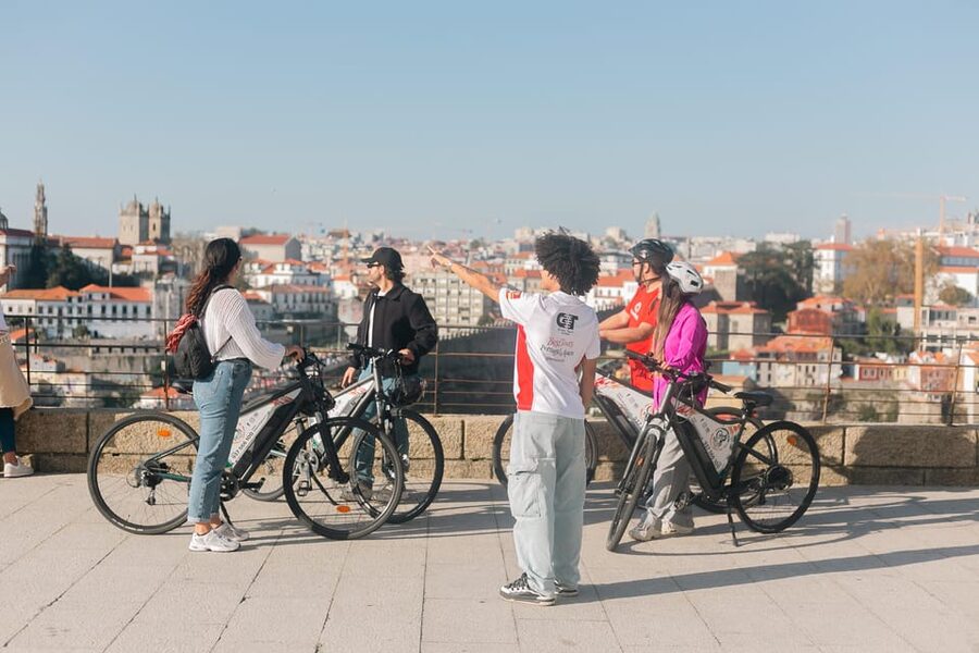 Tour Porto: Adventure in Electric Bike Tour - Why an electric bike works so well in Porto