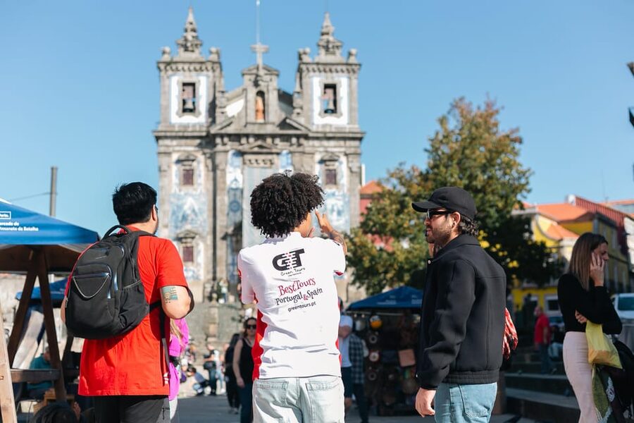 Tour Porto: Adventure in Electric Bike Tour - Clérigos, Batalha, and the old quarters