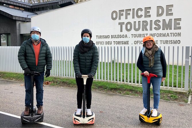 Unusual and ecological ride on a Segway and electric bike in Bayonne - Chemin de Mousserolles and Bayonne’s old defenses