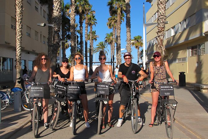 Valencia Bike Tour from the City to the Beach, plus Bike Guy App! - Markets, silk, and the central squares