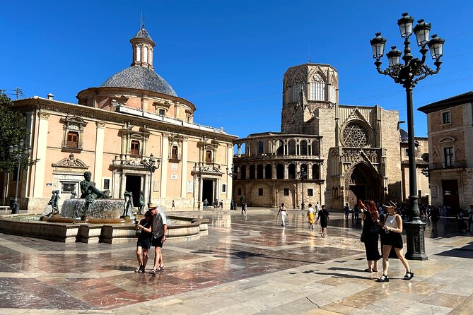 Valencia City Highlights in Guided Bike or E-Bike Tour - Is $32.58 good value?