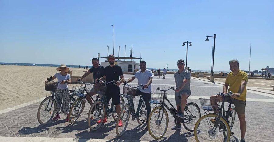 Valencia: Full-Day Bike Rental - Riding through Valencia’s historic center