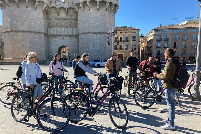 Valencia Highlights Bike Tour - The former riverbed becomes the ride’s easy middle section
