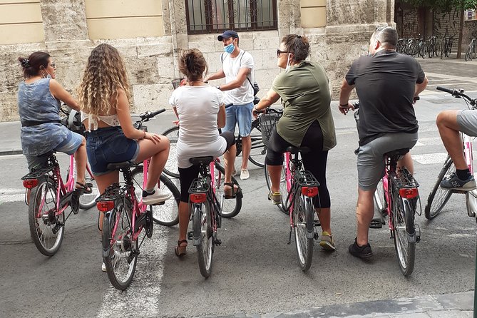 Valencia Highlights Bike Tour - The City of Arts and Sciences takes center stage