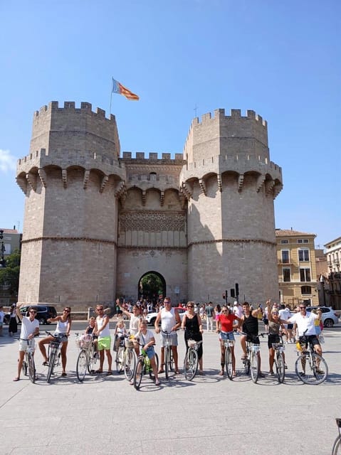 Valencia: Top 25 Highlights Guided Bike Tour - Serranos Towers and the Turia Gardens