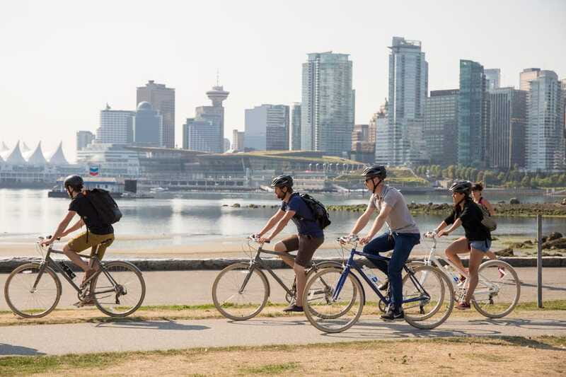 Vancouver: Guided Bike Tour - Weather, clothing, and what to bring