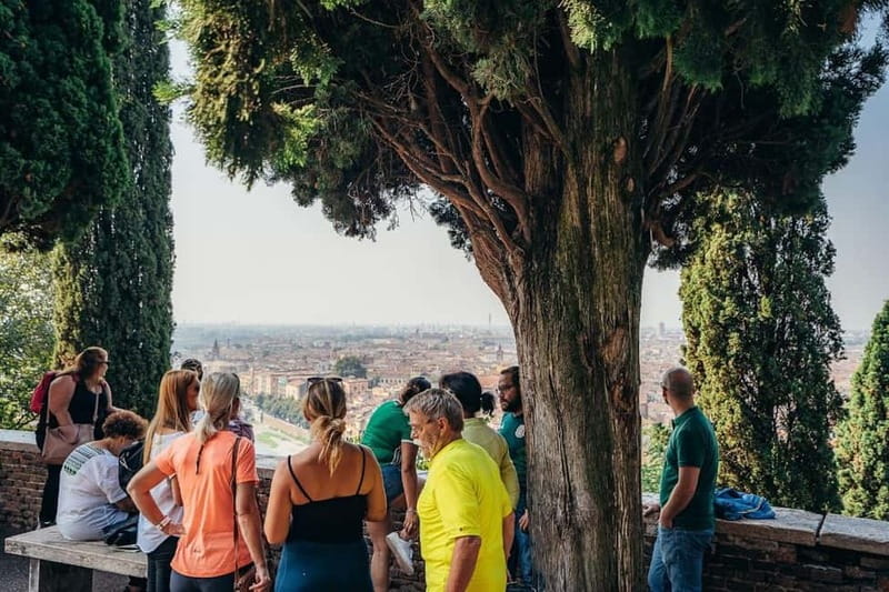 Verona e-bike tour: city center and panoramic views - Piazza Bra, Castelvecchio, and San Zeno