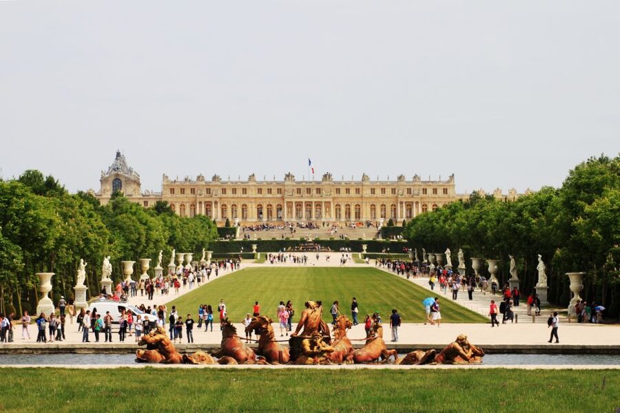 Versailles: Palace and Garden Bike Tour with Tickets - Key points at a glance