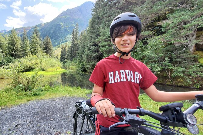 Viator Exclusive: Go eBike Alaska on Tony Knowles Trail - Getting set up at Spenard Road