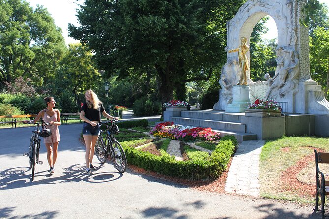 Vienna City Bike Tour - Who should book this tour?