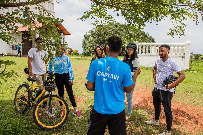 Village Vibes: Cansaulim Coastal E-Bike & Japanese Tea Tour - Velsao Beach, pao, and the best food stop