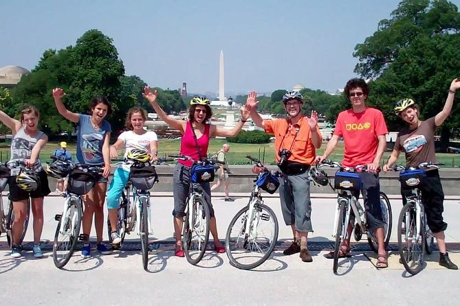 Washington DC Capital Sites Bike Tour - Archives and FBI headquarters