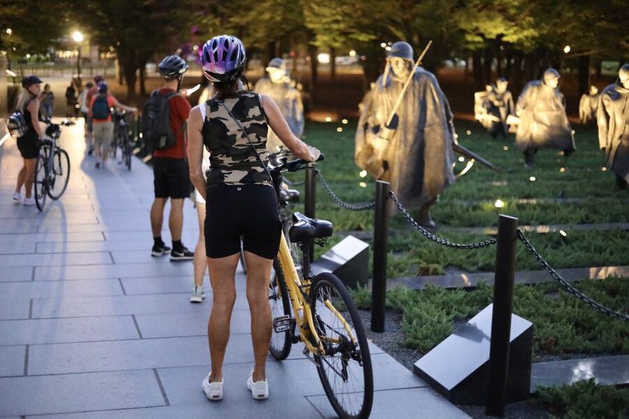 Washington DC: Monuments by Night Bike Tour - Korean War Veterans Memorial: a moving night stop