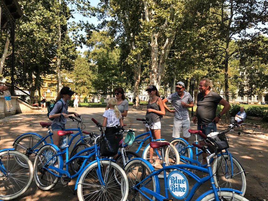 Zagreb: 2.5-Hour Highlights Bike Tour - Dolac Market and the everyday city